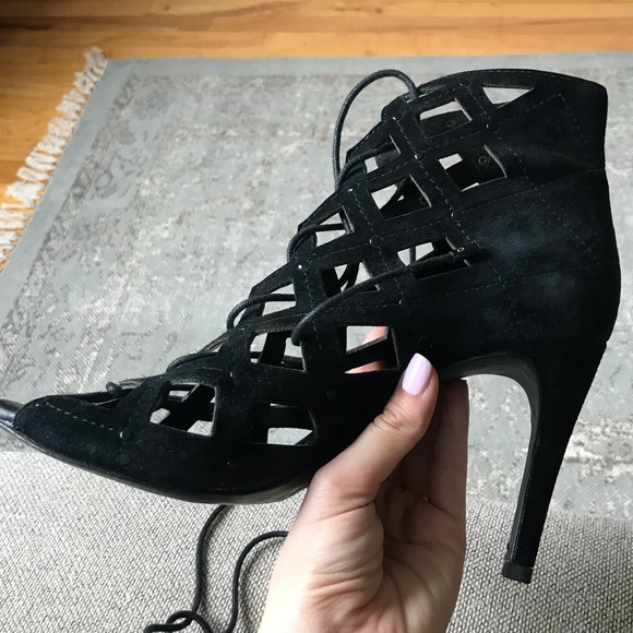 Joie Black Suede Studded Lattice Lace Up Sandals - Picture 5 of 6